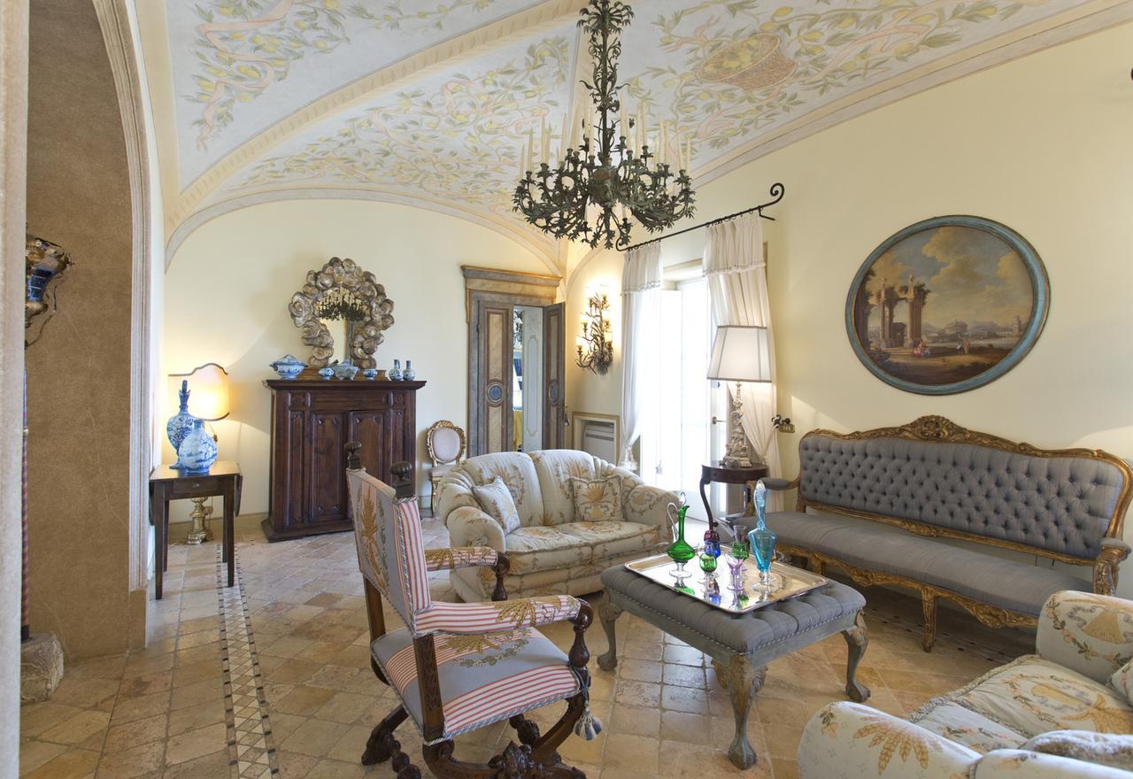 Casa Raiola By Caprirooms ภายนอก รูปภาพ